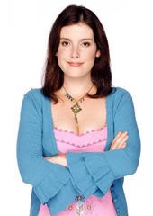 Rose (Melanie Lynskey)